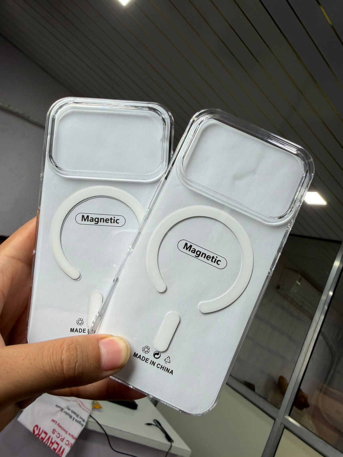Clear pc MagSafe case